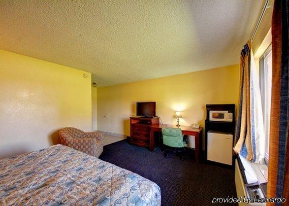 Rodeway Inn Perry Esterno foto