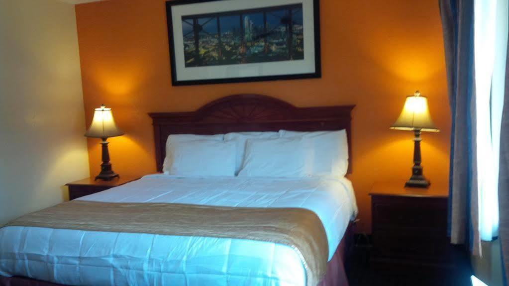 Rodeway Inn Perry Esterno foto