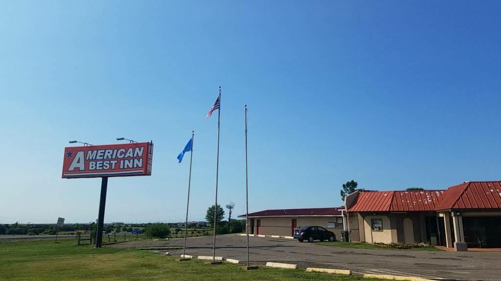 Rodeway Inn Perry Esterno foto